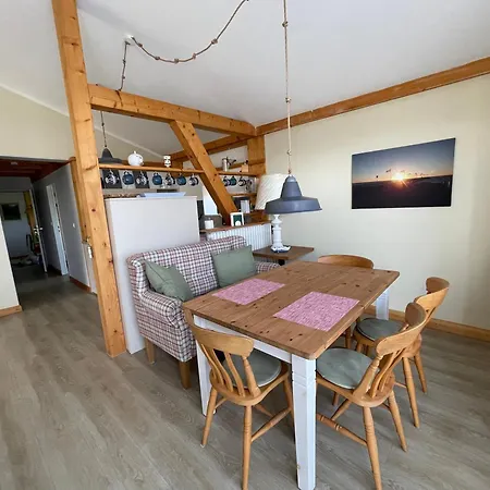 Kronsteert Apartment